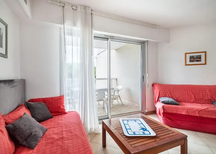 Lido 2 Pieces - Fo1 * Cagnes-sur-Mer